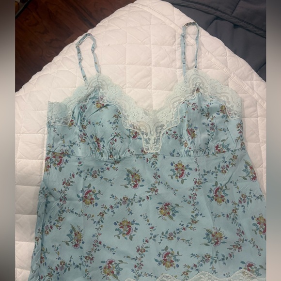 Floral Lace Trim Camisole - Blue - Picture 1 of 3